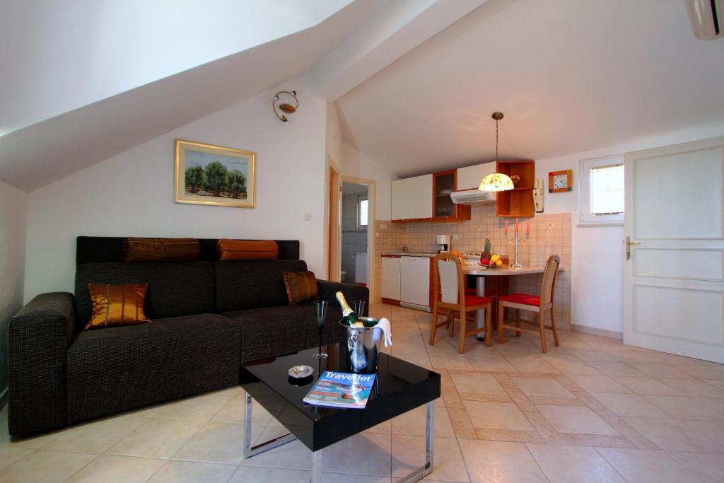 Apartments Amore Bol Room photo